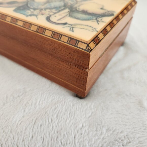 Hummel The Happy Wanderer Music Jewelry Box Made in W. Germany - Picture 6 of 14